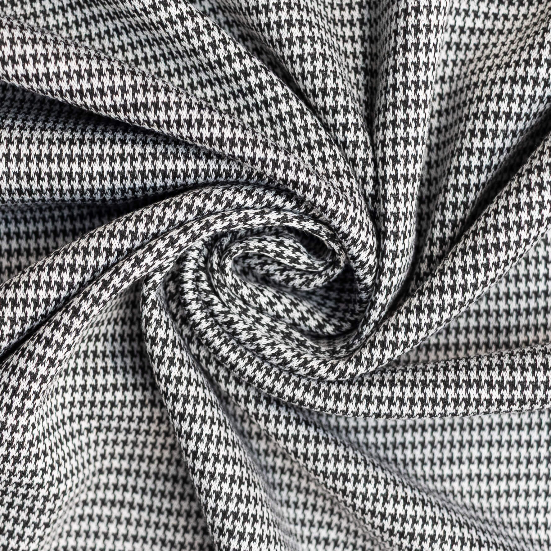 Black/White Double Knit - 3 Yards
